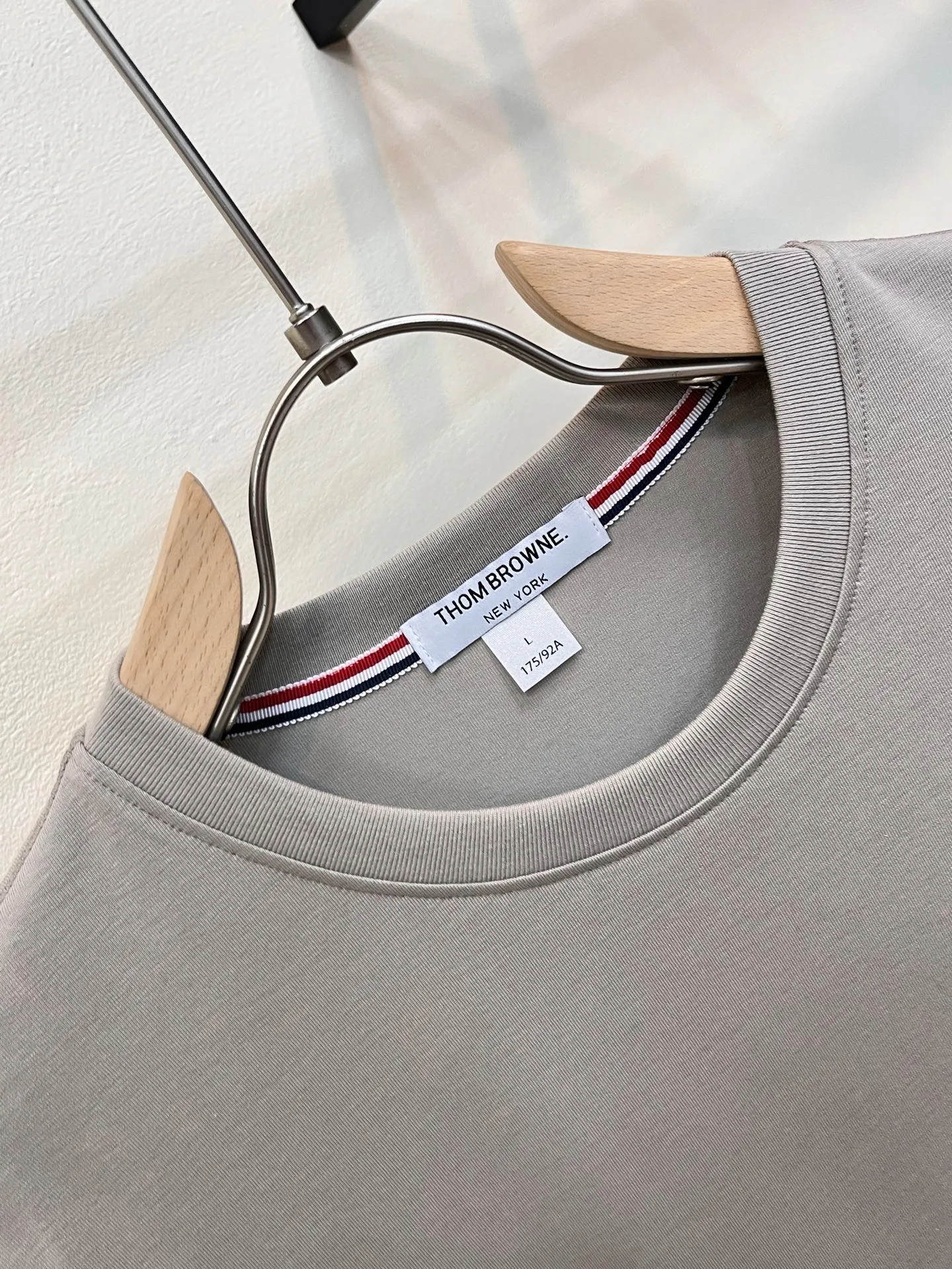 TB 。2026 New Arrival Original T AHot Sale🔥 ✨ Versatile Premium Quality ✨ logo Breathable 。Size：M-4XL（ 200 )